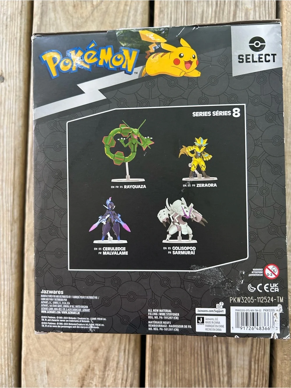 Pokémon Select Trainer Team Zeraora Figure - Yellow & Black